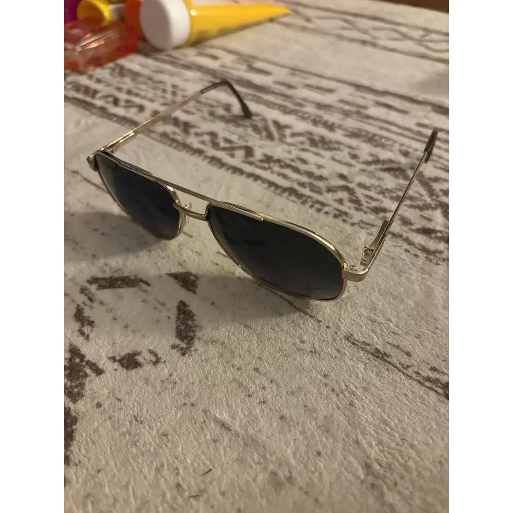 GLANCE Aviator Sunglasses